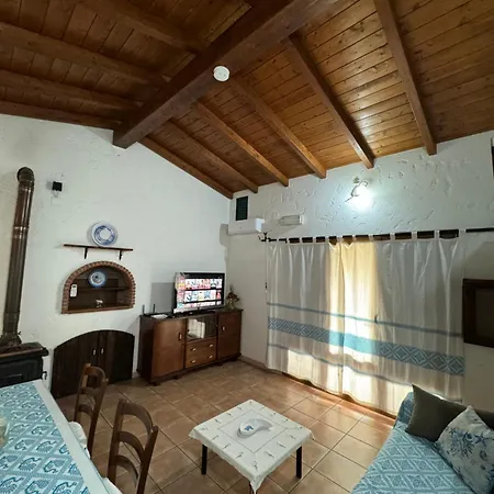 L'uliveto House Дом отдыха *