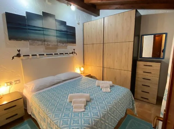 L'uliveto House