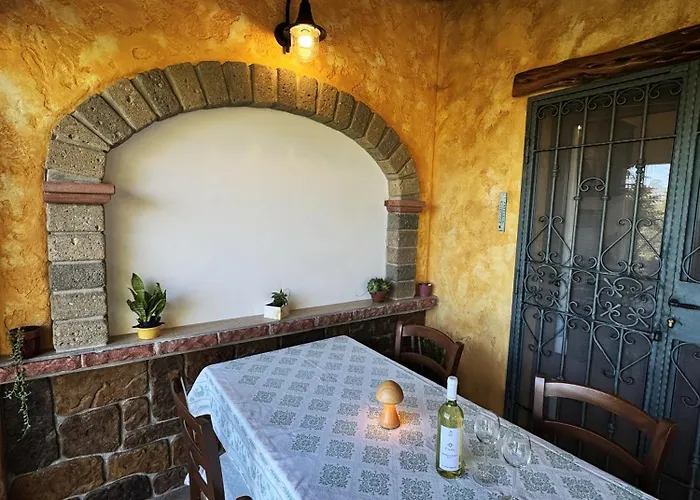 L'uliveto House