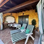 L'uliveto House