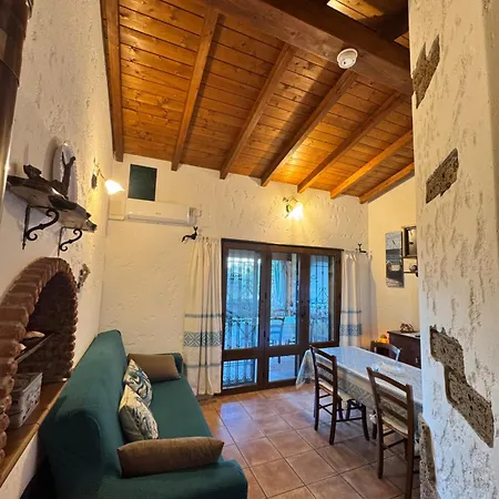 L'uliveto House *