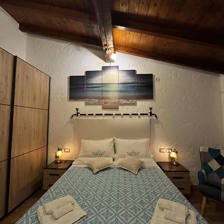 L'uliveto House